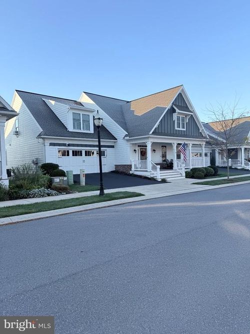 410 Declaration Ave, EPHRATA, PA, 17522-7005 | Card Image