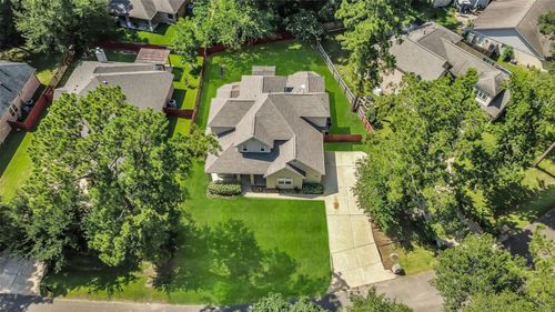754 Holly Springs Dr, Conroe, TX, 77302-3732 | Card Image