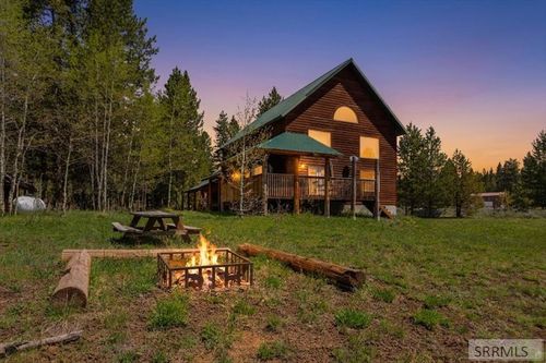3524 Remington Dr, Island Park, ID, 83429 | Card Image