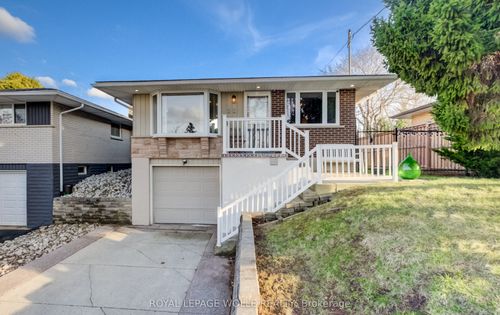 22 Duncairn Ave, Kitchener, ON, N2M4S4 | Card Image