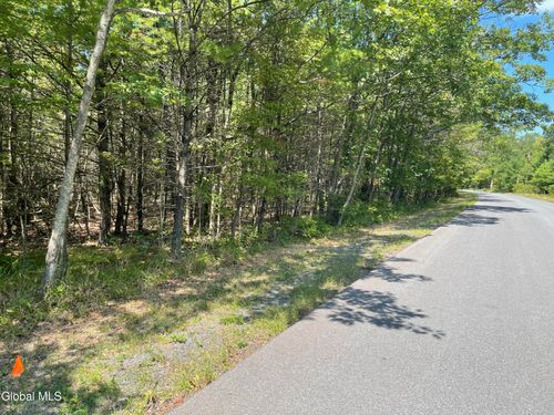 L18.2 Old Kings Rd, Hannacroix, NY, 12087-3301 | Card Image