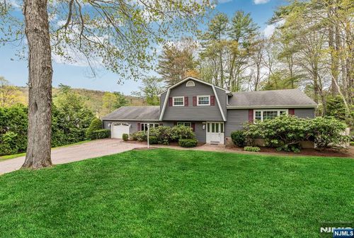 23 Monmouth Ave, West Milford, NJ, 07480-1144 | Card Image