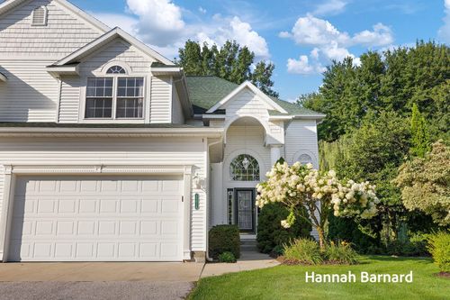 15016 Saddlebrook Trl, Spring Lake, MI, 49456-8982 | Card Image
