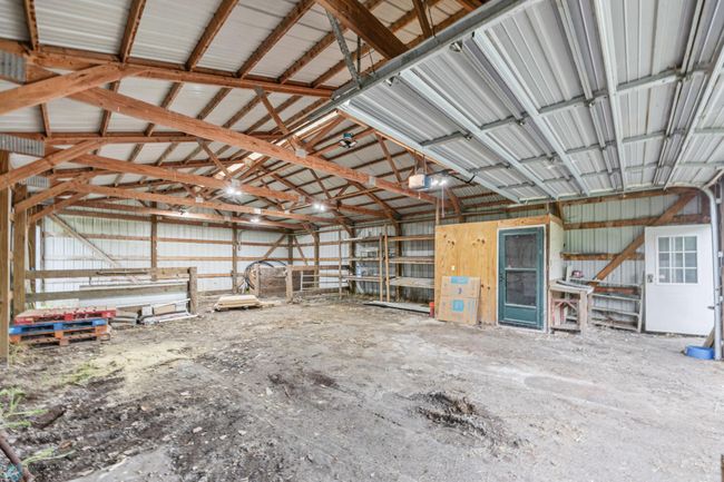 30' x 46' Shop | Image 36
