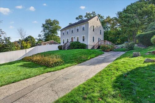 33 White Horse Rd, Plymouth, MA, 02360-1024 | Card Image