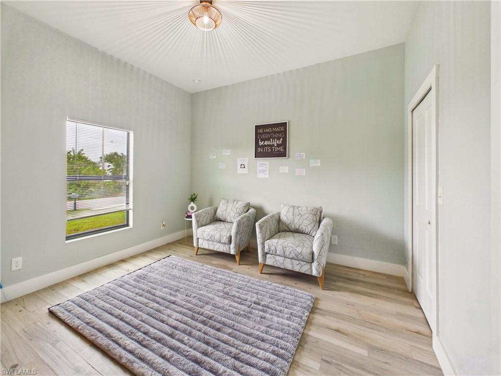 Residential in LEHIGH ACRES 4