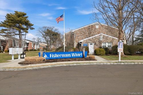 204-204 Millard Ave, West Babylon, NY, 11704-7329 | Card Image