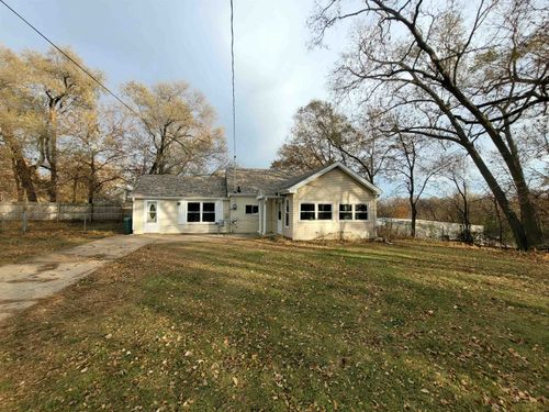 1517 Vine St, Beloit, WI, 53511-3467 | Card Image