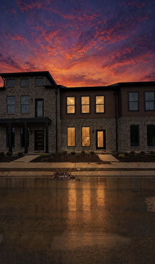 v92-1325 Rebecca Johns Dr, Murfreesboro, TN, 37128-1258 | Card Image