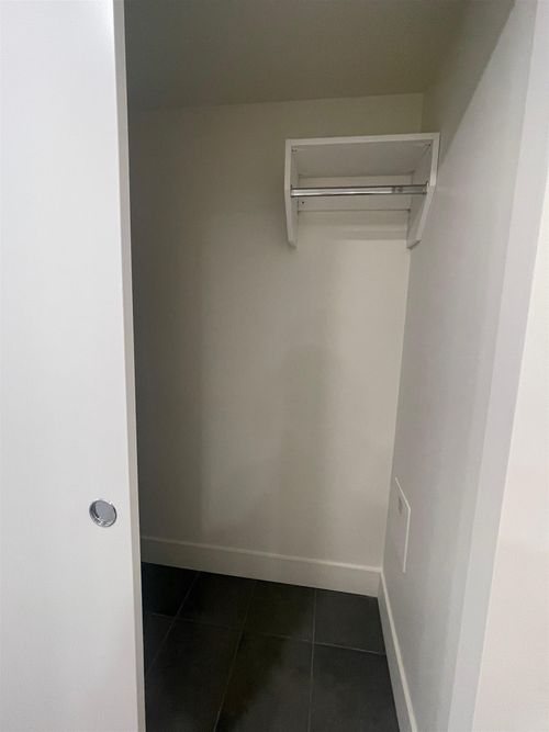 1501-10428 Whalley Blvd, Surrey, BC, V3T0W2 | Card Image