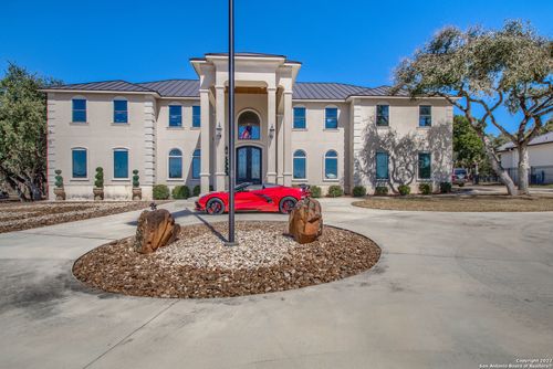 9811 Klein Ct, New Braunfels, TX, 78132-3877 | Card Image