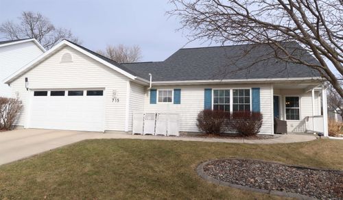715 N Heatherstone Drive, Sun Prairie, WI, 53590 | Card Image