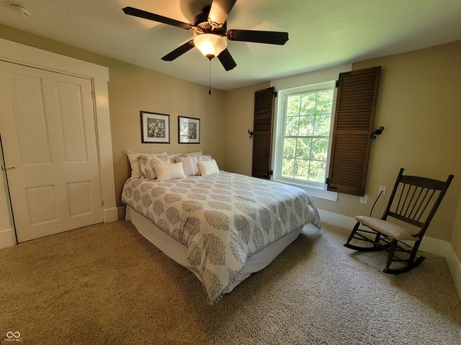 Upstairs bedroom with original shutters. | Image 67