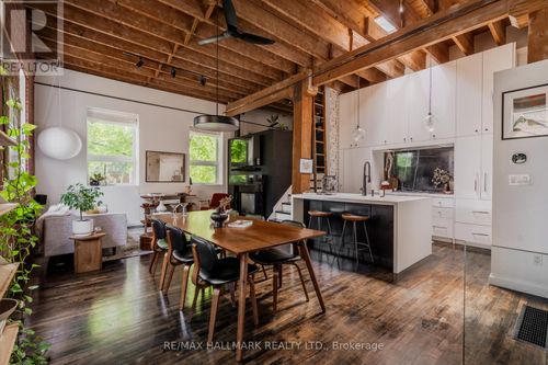2-8 Bartlett Ave, Toronto, ON, M6H3E6 | Card Image
