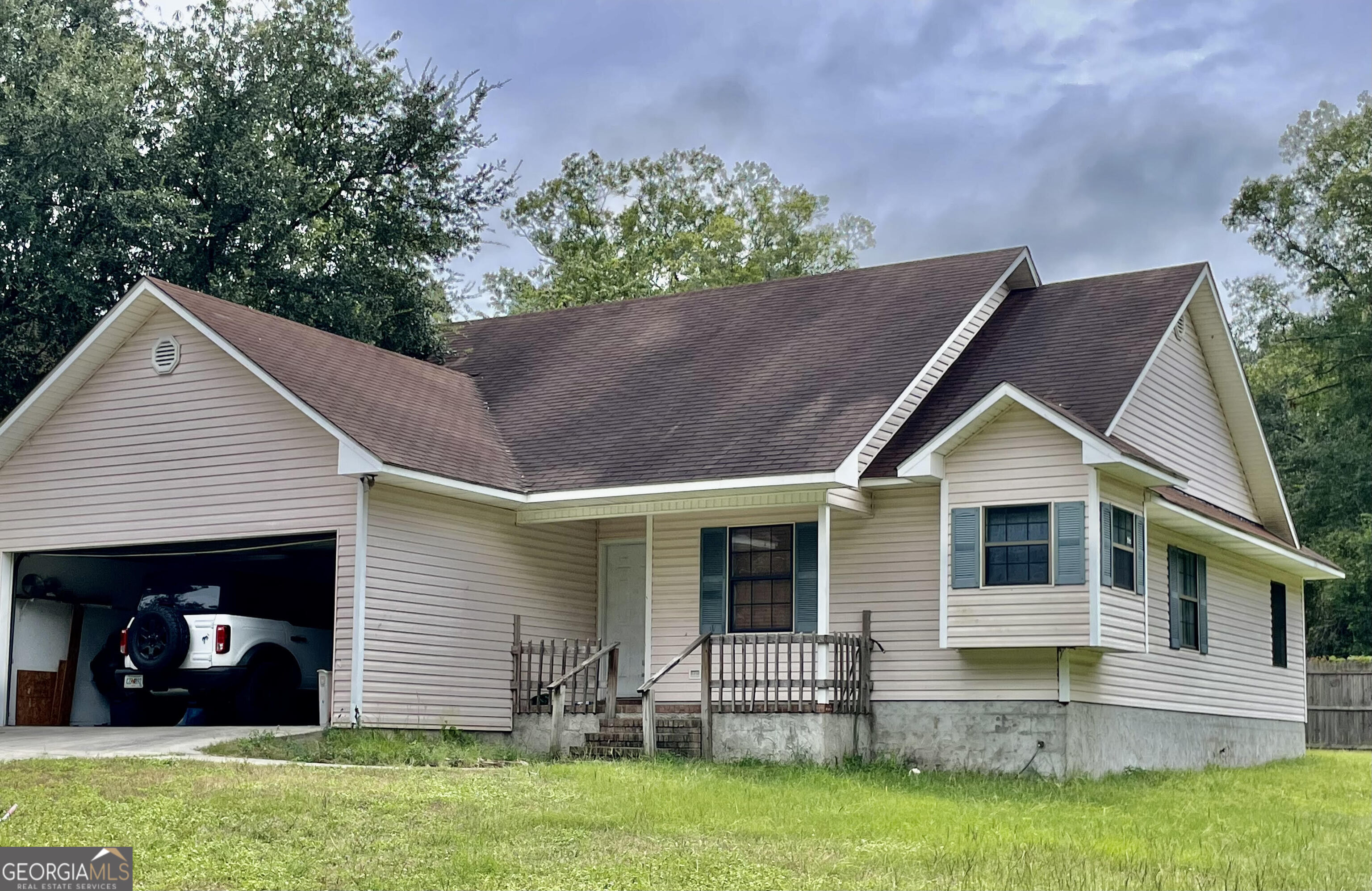 Lewis St, Statesboro, GA 30458