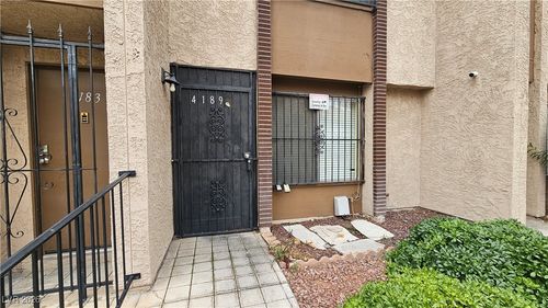4189 Mississippi Ave, Las Vegas, NV, 89103-5903 | Card Image