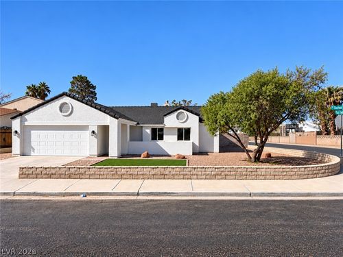 7157 Sixshooter Drive, Las Vegas, NV, 89119 | Card Image