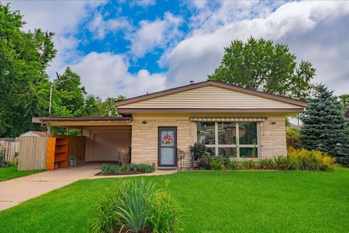 4527 Camden Road, Madison, WI, 53716 | Card Image