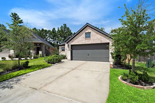 381 Andes Dr, Montgomery, TX, 77316-2854 | Card Image