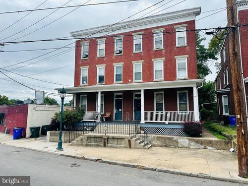 311 Summit Ave, HAGERSTOWN, MD, 21740-8061 | Card Image