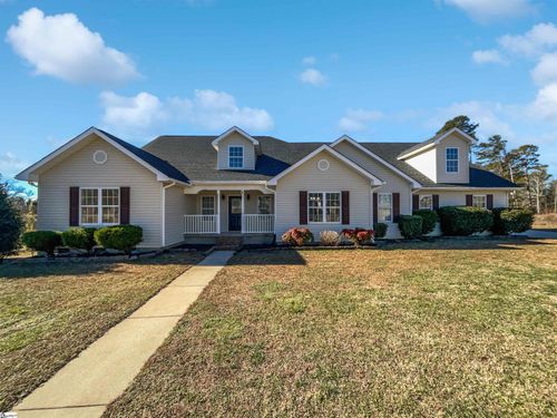 224 Kailin Shea Ave, Pacolet, SC, 29372-2519 | Card Image