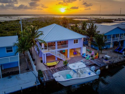 823 Indies Rd, Ramrod Key, FL, 33042-5405 | Card Image