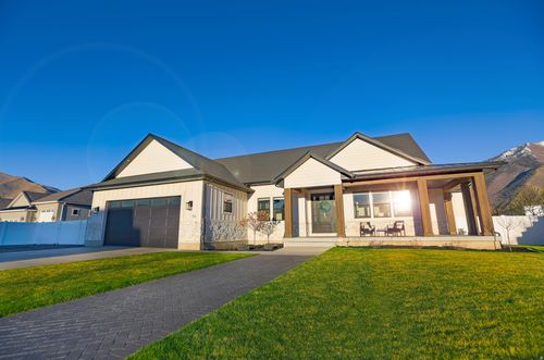 126 N 800 E, Mapleton, UT, 84664-3682 | Card Image