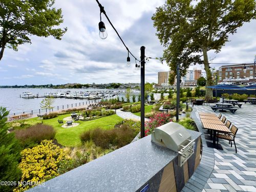 ph-a-122 Bodman Pl, Red Bank, NJ, 07701-1003 | Card Image