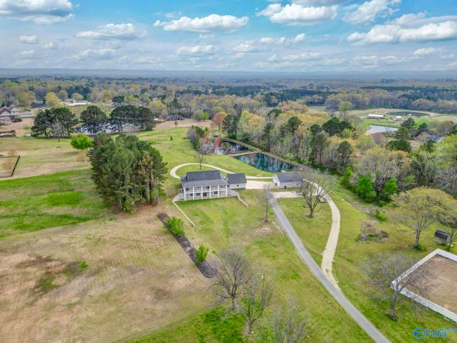 1540 Main St W, House other with 5 bedrooms, 4 bathrooms and null parking in Hartselle AL | Image 45