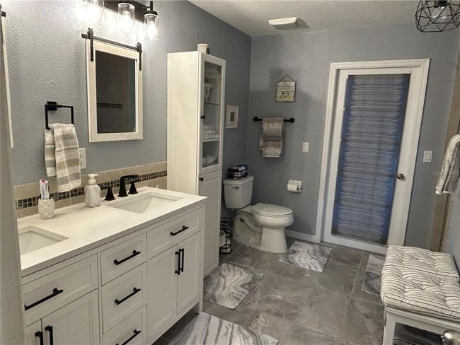 6211 Oak River Ter, House other with 3 bedrooms, 2 bathrooms and null parking in PORT ORANGE FL | Image 12