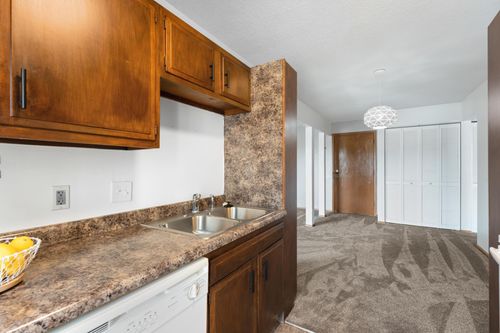 apt-23-2011 Viking Dr Nw, Rochester, MN, 55901-2462 | Card Image