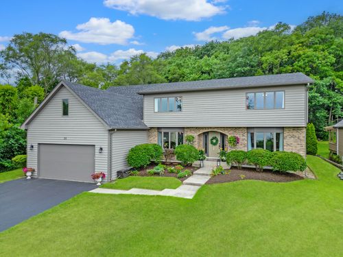 30 N Holly Ave, Fox Lake, IL, 60020-1544 | Card Image