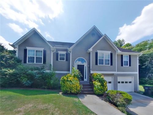 1440 Twin Manor Dr, Loganville, GA, 30052-5390 | Card Image