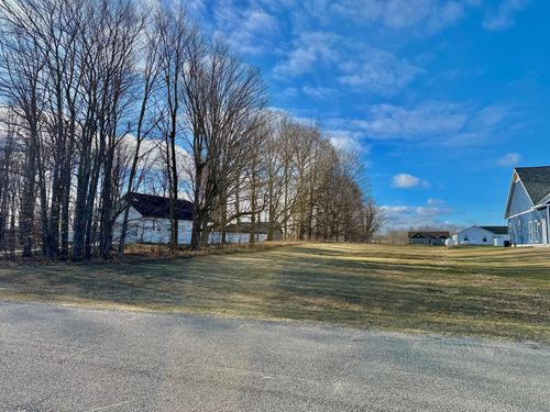 3 W Harrison, Hart, MI, 49420 | Card Image