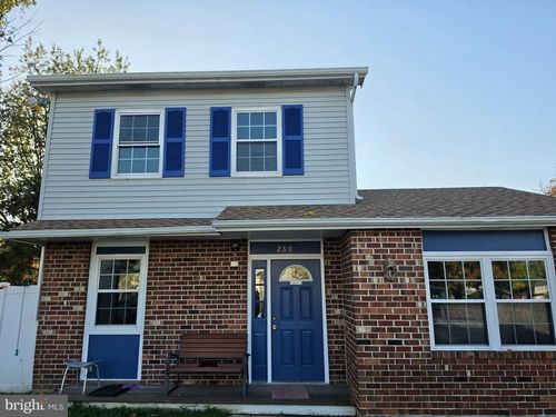 230 Channing Dr, BEAR, DE, 19701-1256 | Card Image