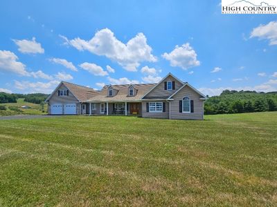 611 Barrett Road, House other with 4 bedrooms, 2 bathrooms and null parking in Ennice NC | Image 3