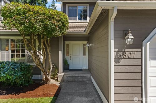 3807 58th Street Ct Nw, Gig Harbor, WA, 98335-8186 | Card Image