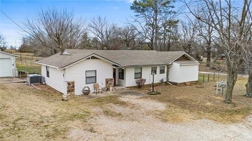 3858 E Heritage Pkwy, Farmington, AR, 72730-5504 | Card Image