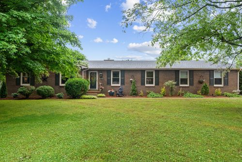 101 Fairmont Dr, Franklin, TN, 37064-2439 | Card Image
