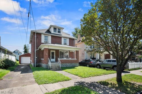 2316 Plum St, Parkersburg, WV, 26101-2848 | Card Image