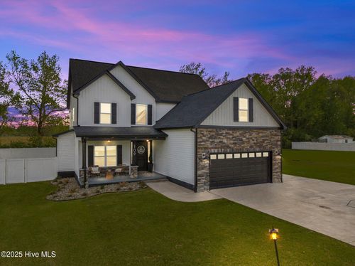 109 Lennington Ln, Washington, NC, 27889-6046 | Card Image