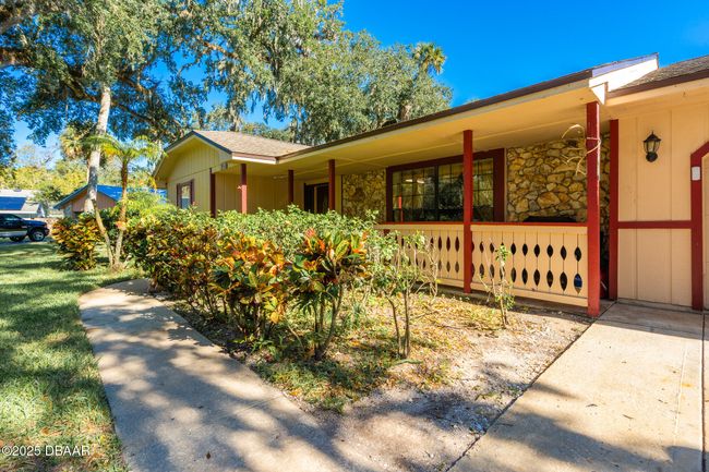 894 Quarters Ct, House other with 3 bedrooms, 2 bathrooms and null parking in Port Orange FL | Image 38