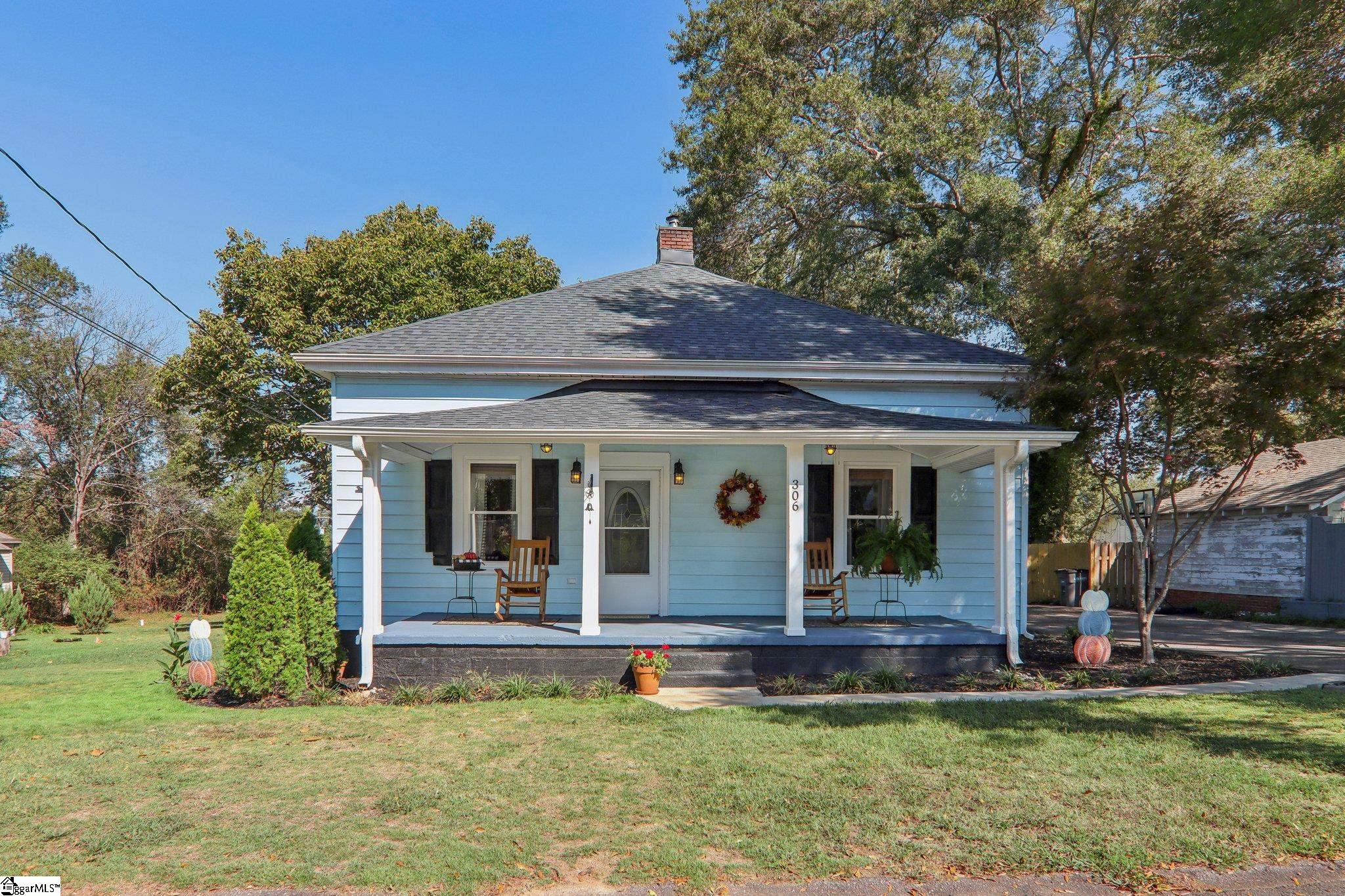 Edgemont Ave, Liberty, SC 29657