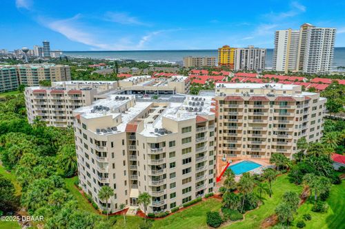 apt-1c3-3 Oceans West Blvd, DAYTONA BEACH SHORES, FL, 32118-5940 | Card Image