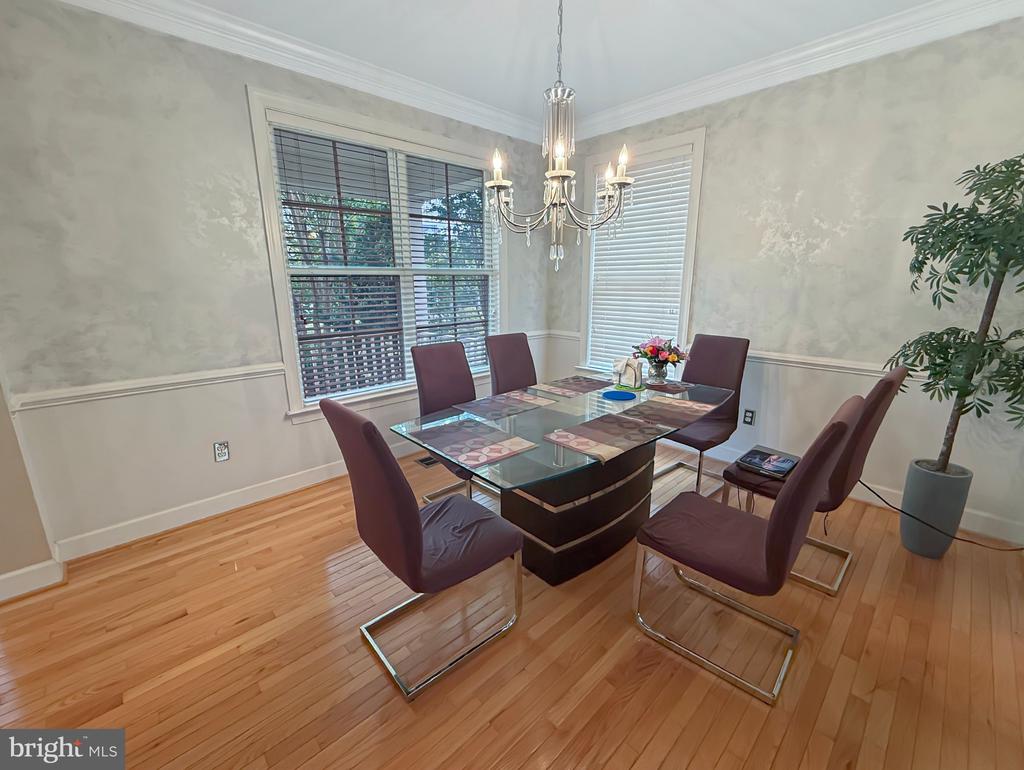 Residential Lease in ROCKVILLE 3
