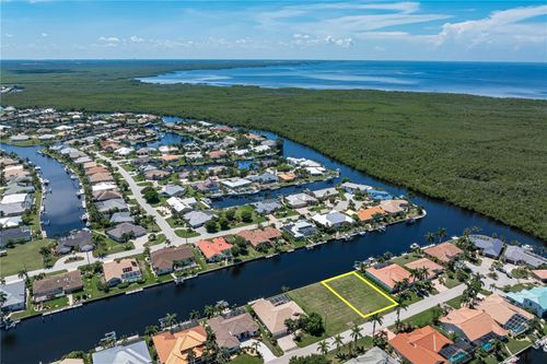 3930 La Costa Island Ct, PUNTA GORDA, FL, 33950-8114 | Card Image