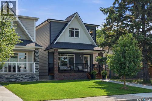 918 3rd St E, Saskatoon, SK, S7H1M7 | Card Image
