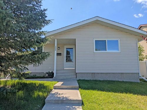 104 Aboyne Place Ne, Calgary, AB, T2A5Z1 | Card Image