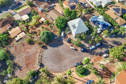 3863 Mahinahina St, Lahaina, HI, 96761-9347 | Card Image