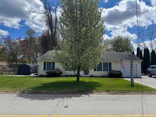 12 Adams Avenue, Seabrook, NH, 03874 | Card Image